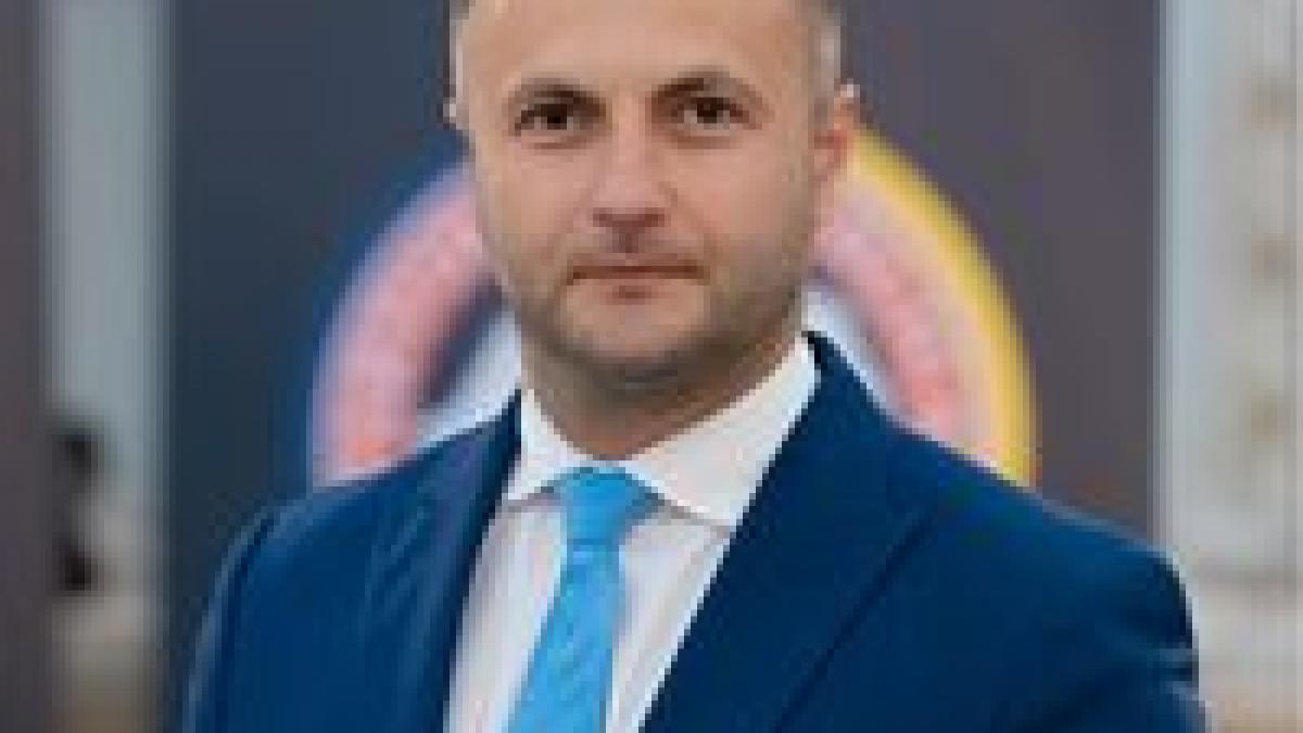 Cucșa: Îi cer rectorului Pirtea să îi retragă de îndată lui Coldea dreptul de a mai profesa la UVT