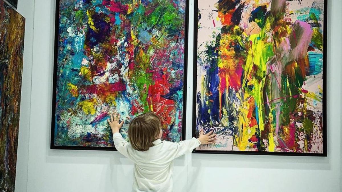 copil minune micutul picasso laurent 2 ani vinde picturi mii euro