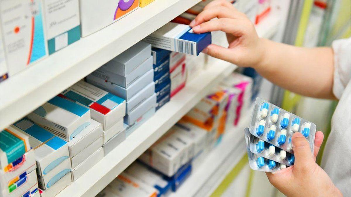 Trafic de medicamente. Un tratament pentru diabet, folosit la slăbit. 13 cadre medicale reținute de poliție