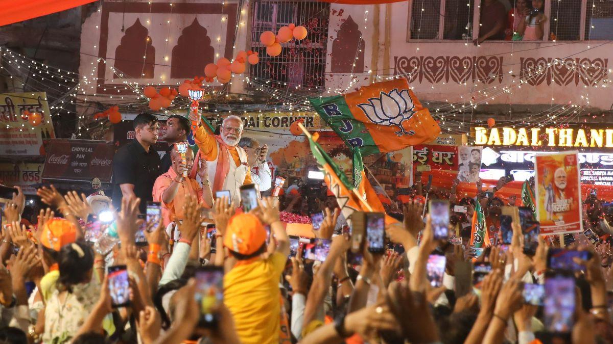 1 miliard de oameni au participat la cele mai mari alegeri din lume. Alianța premierului indian Narendra Modi a câștigat cu emoții majoritatea
