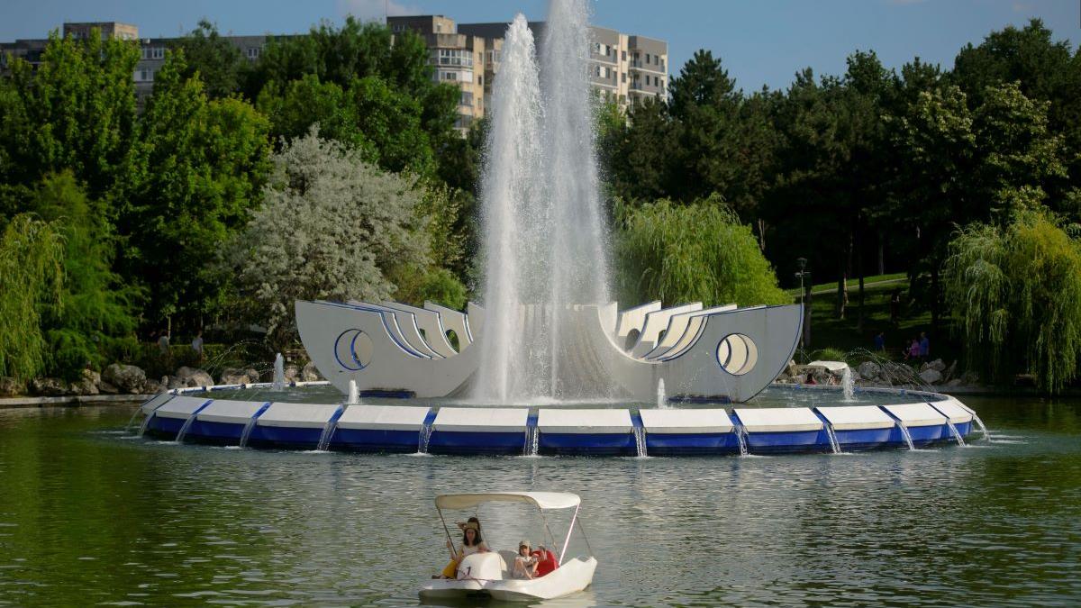Nu scăpăm de caniculă! Capitala și șapte județe, sub Cod portocaliu 