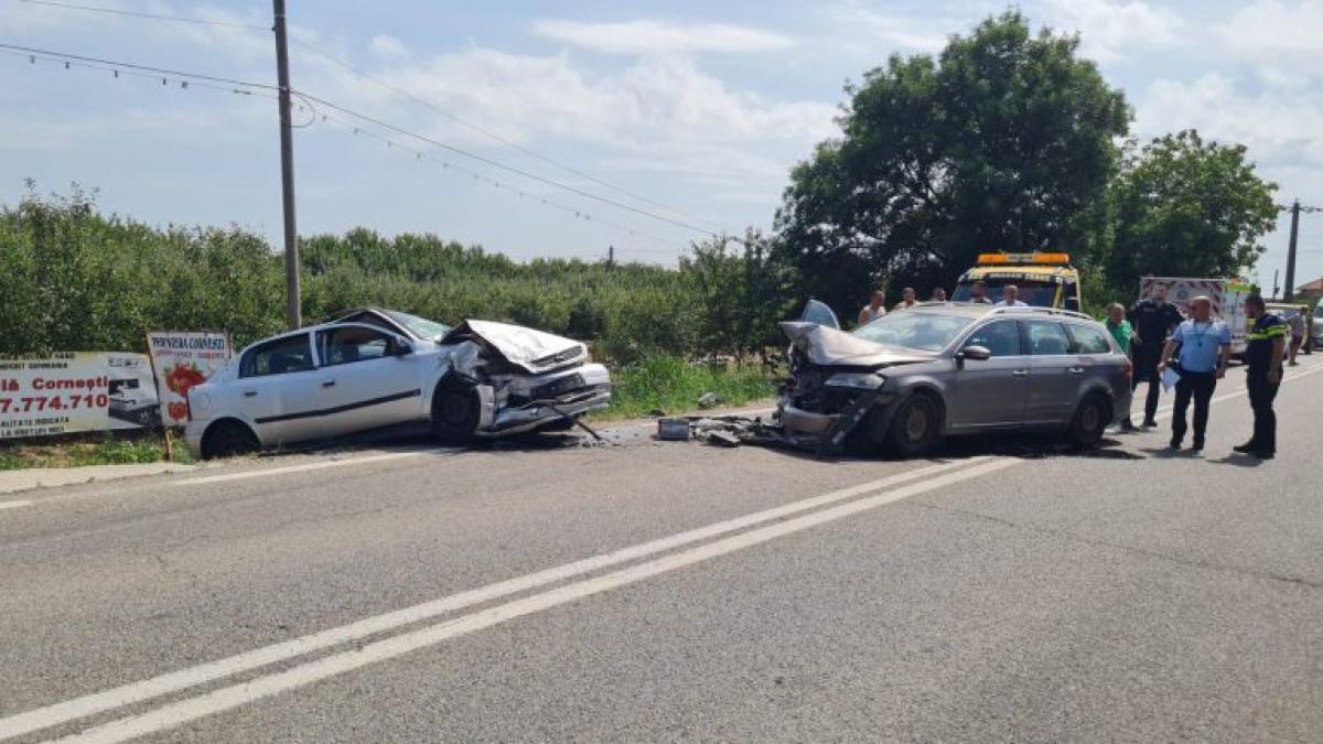 Accident grav în Gorj. Șase persoane, printre care doi copii, au fost rănite 