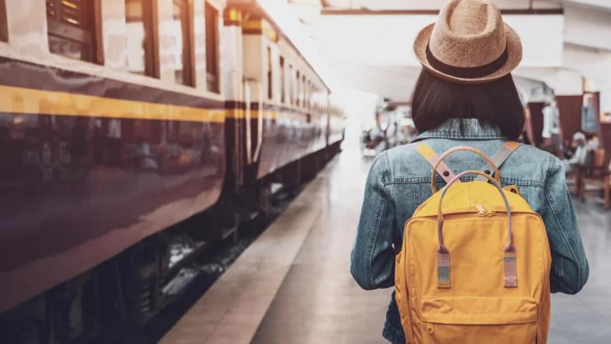 CFR suplimentează cu vagoane Trenurile Soarelui