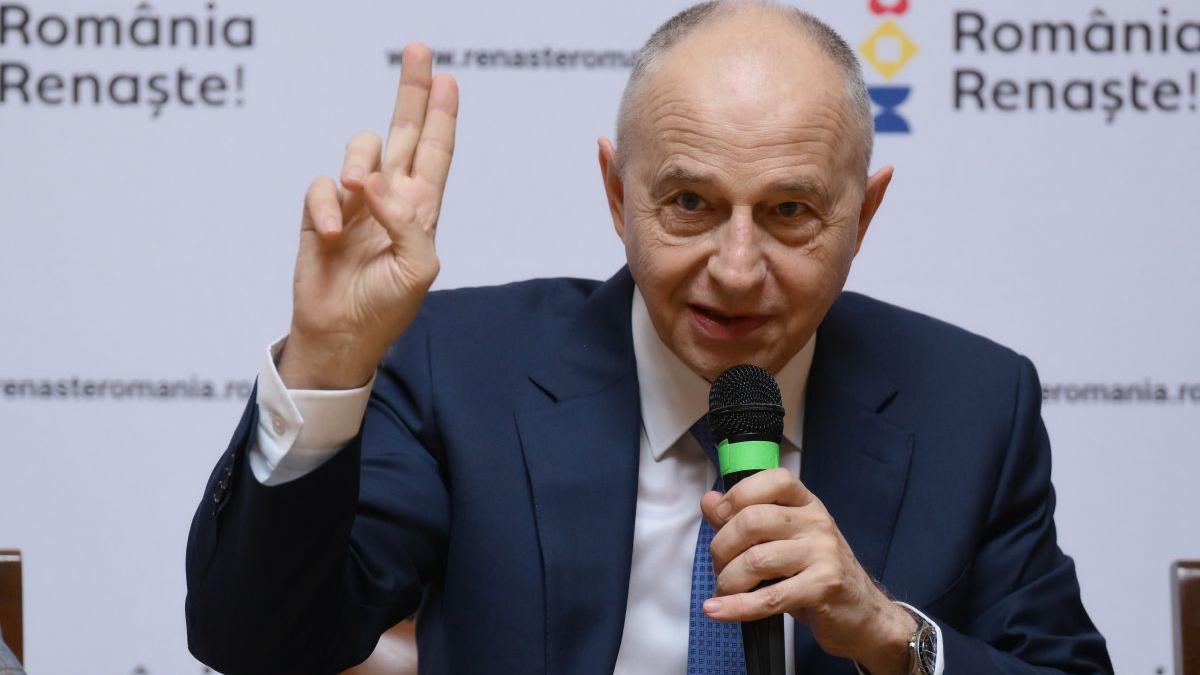 Geoană, candidatul nemulțumiților din toate partidele