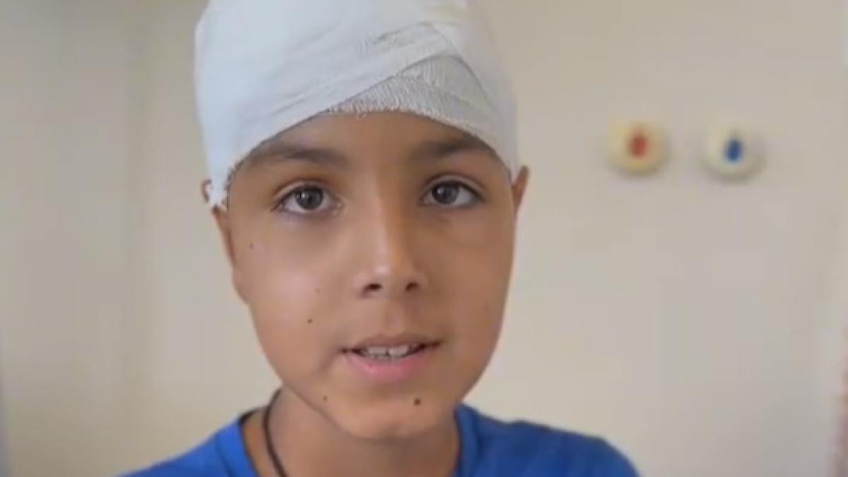 O nouă șansă la viață: Anton, un băiețel de 12 ani cu o tumoră cerebrală de 7 centimetri, operat cu succes la Iași