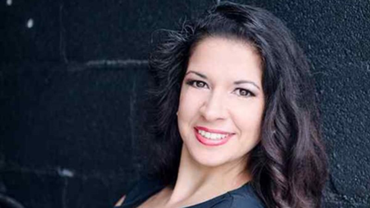 Soprana Laura Tătulescu, violoncelistul Thibault Solorzano și pianista Anca Elena încep turneul de spectacole-concert De nos oiseaux, într-un tribut adus poetului Tristan Tzara
