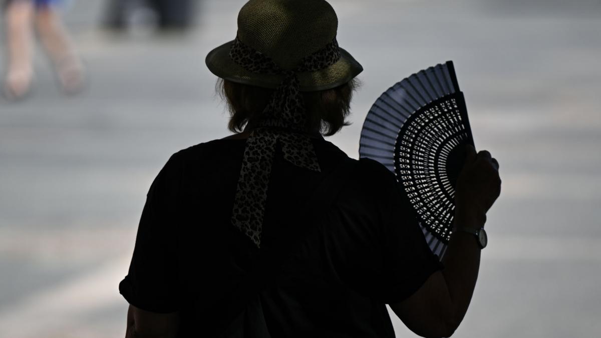 Risc mortal! Canicula te poate băga în comă. Medic: „Atenţie la aceste simptome!&quot;