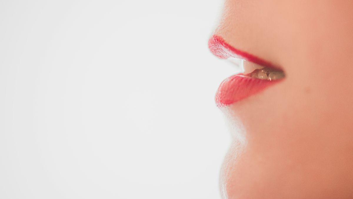 exercitii faciale alternativa naturala acidul hialuronic marirea buzelor cristina oboroc