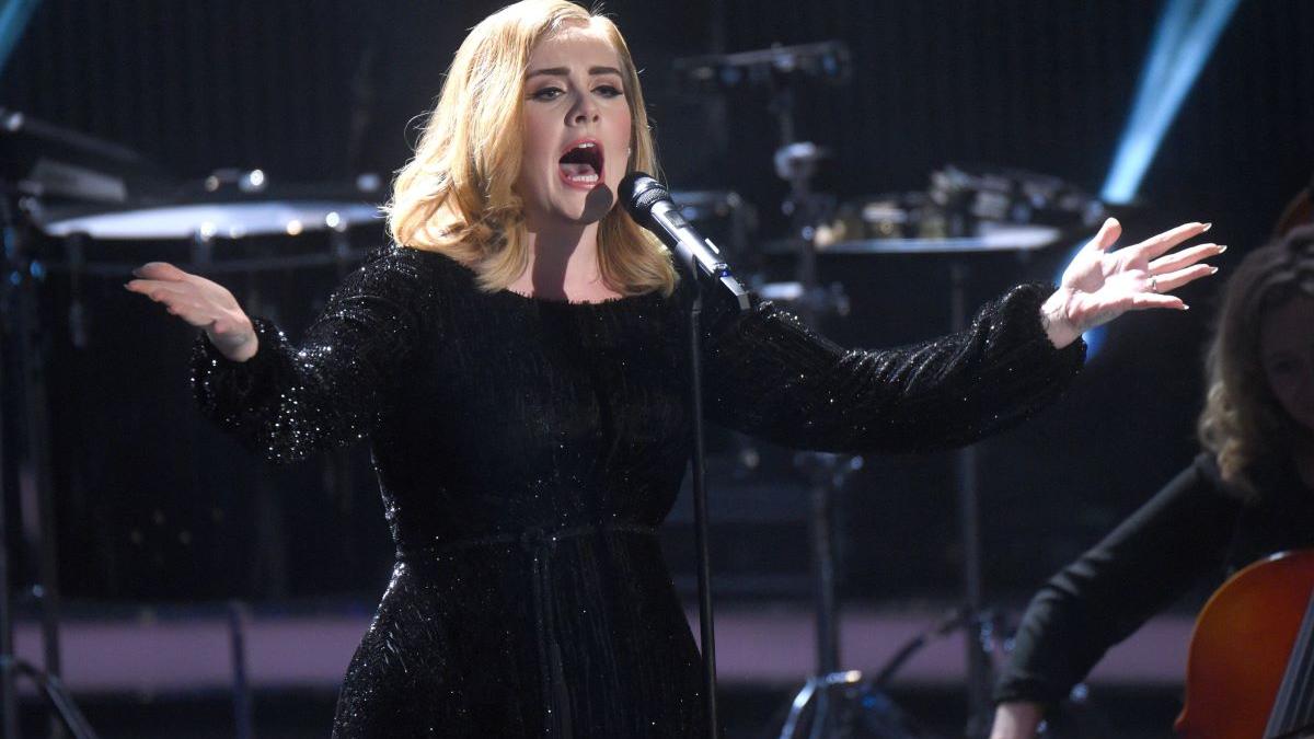 Vești proaste pentru fanii lui Adele: artista anunță că vrea să ia o MARE pauză în cariera de cântăreață