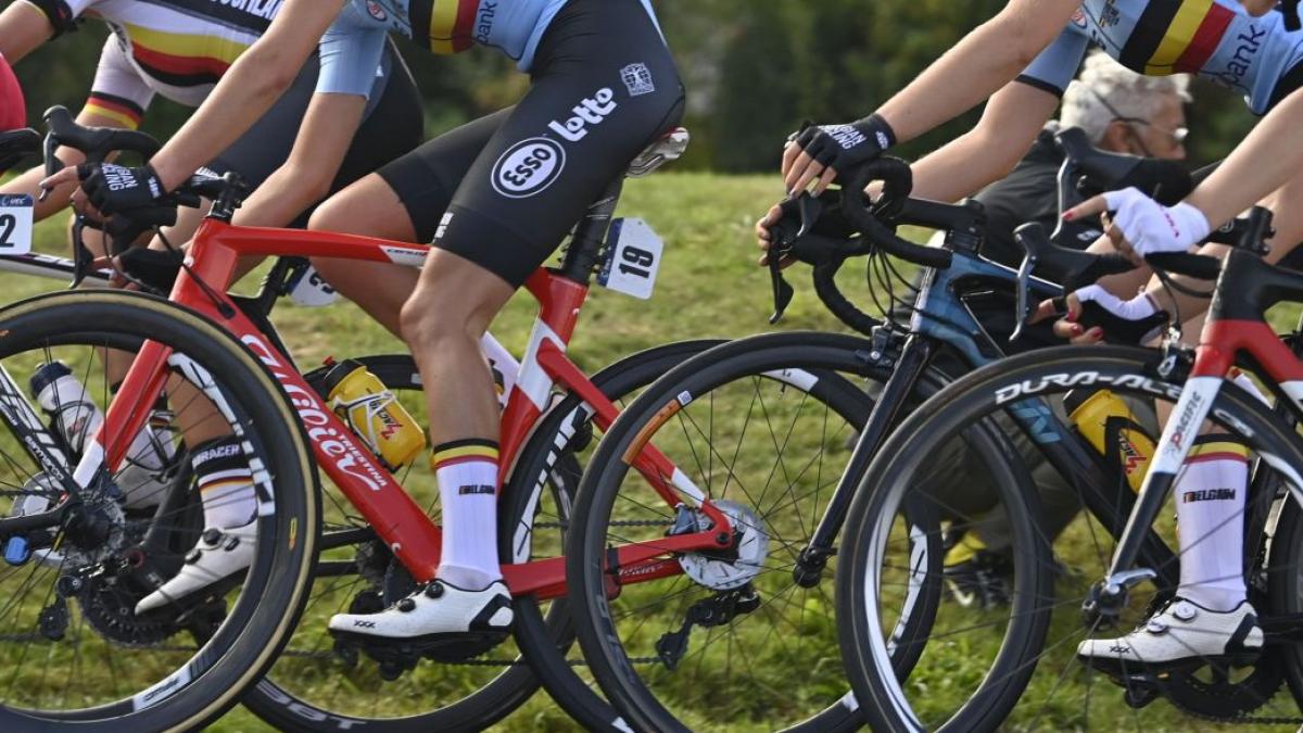 JO 2024: Ciclista daneză Solbjork Minke Anderson, lovită de o maşină, părăseşte Olimpiada