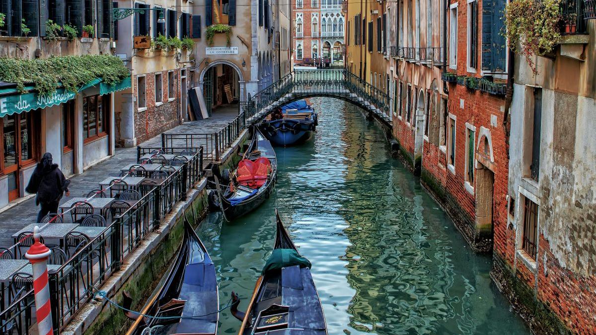 Veneția va limita grupurile de turiști la maximum 25 de persoane