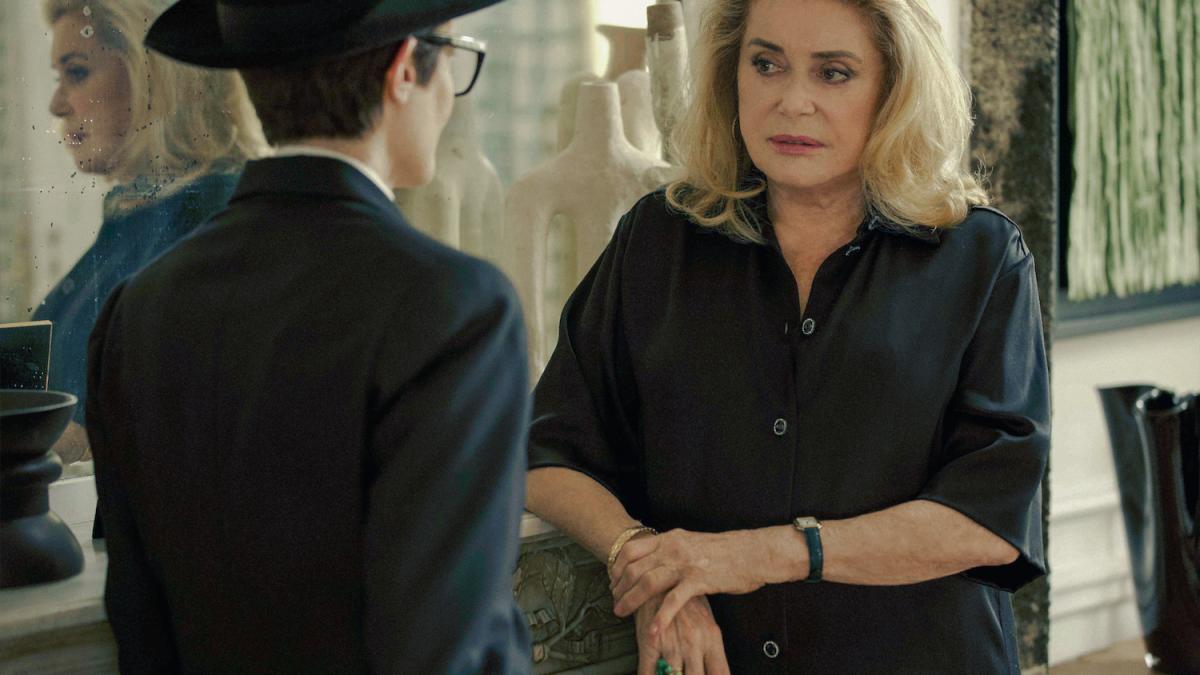 Filme de Zhangke, Schrader, Honoré, von Horn și Rasoulof din Competiția de la Cannes, în premieră la ANONIMUL 2024. Marcello Mastroianni celebrat la 100 de ani de la naștere