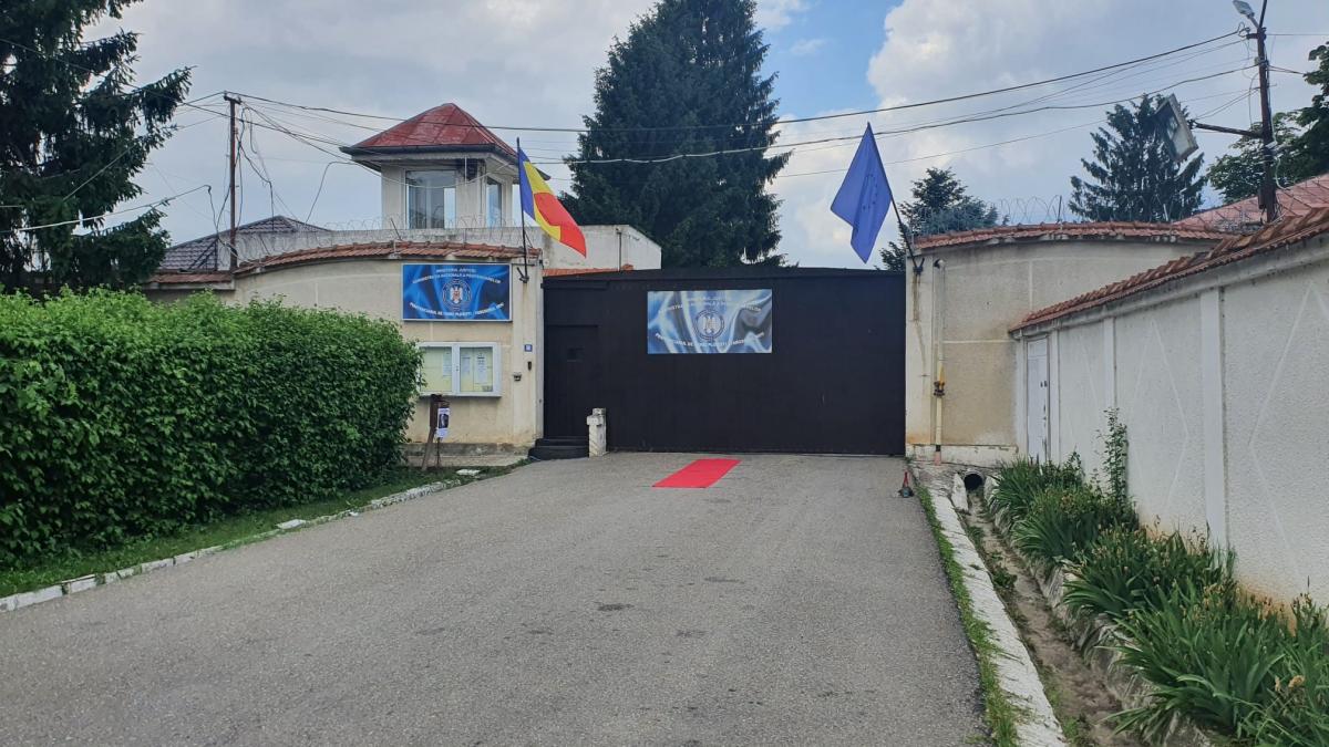 Penitenciarele investesc în cazare și în foame