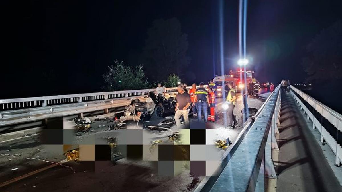 Accident groaznic în Hunedoara: Cinci bărbați au murit după ce au lovit un cap de pod