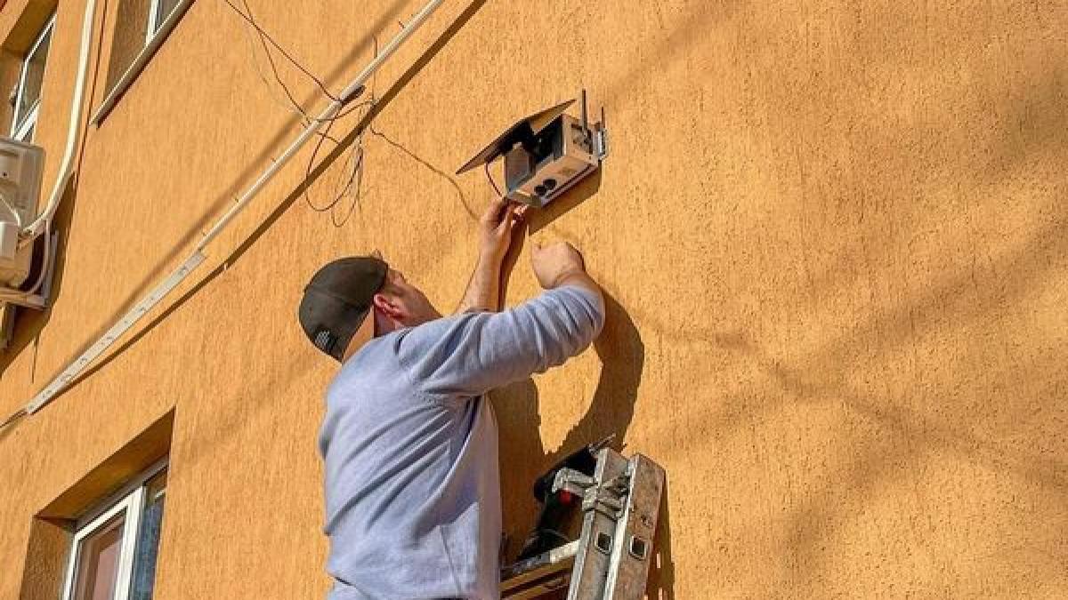 Nicușor Dan: Patru senzori performanți pentru măsurarea calității aerului din București