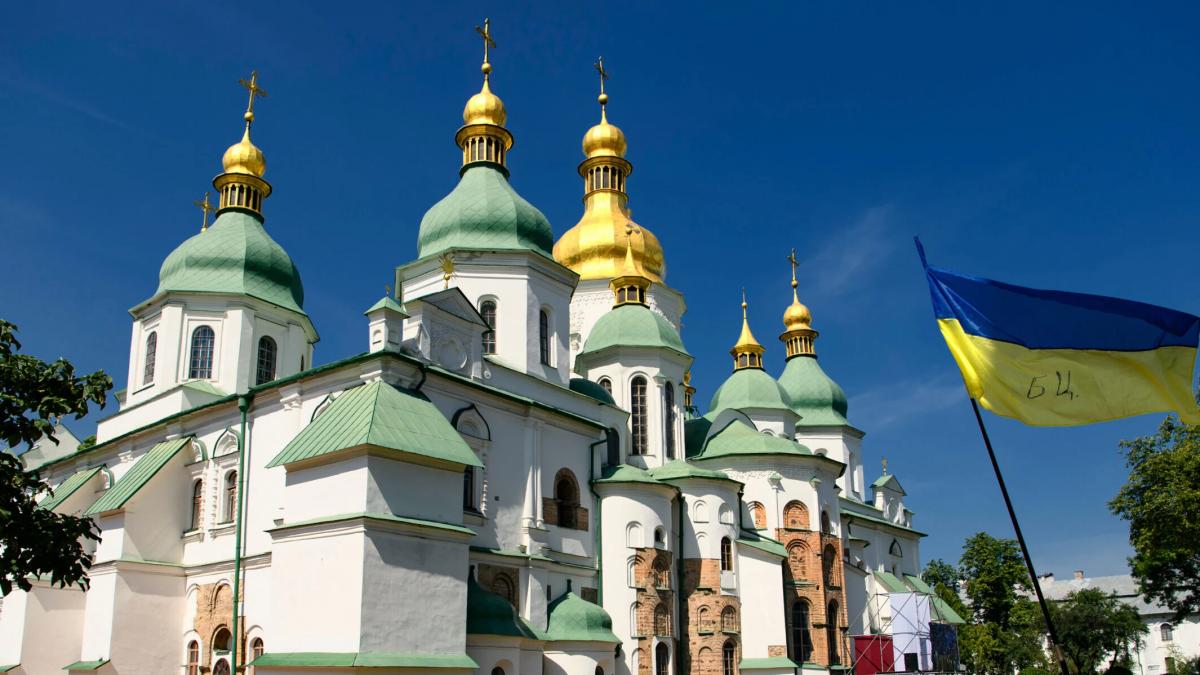 Ucraina interzice biserica ortodoxă de rit Kremlin