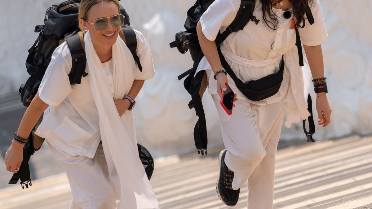 Carmen Negoiță și sora ei, Andreea luptă pentru marele trofeu Asia Express pe Drumul Zeilor. Carmen: ”Când sunt foarte competitivă, pot să devin fiară!”