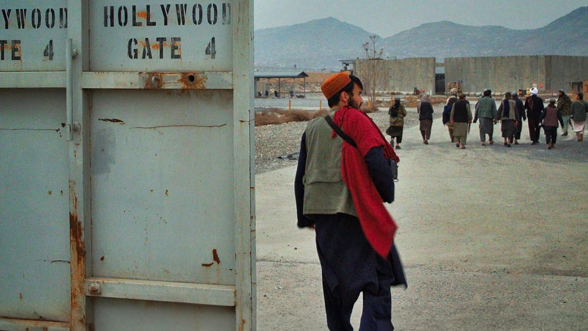 Talibanii, în paturile soldaților americani