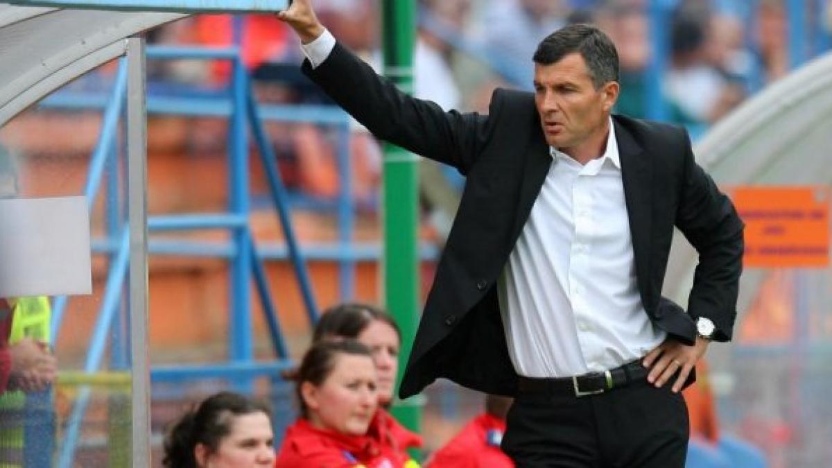 Neînvins în opt etape, Ioan Sabău e ales din nou antrenorul etapei în Superligă