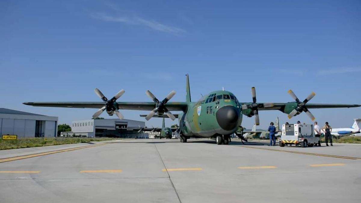 Aeronavă C-27J Spartan, implicată în misiunea pentru stingerea unui incendiu de pădure