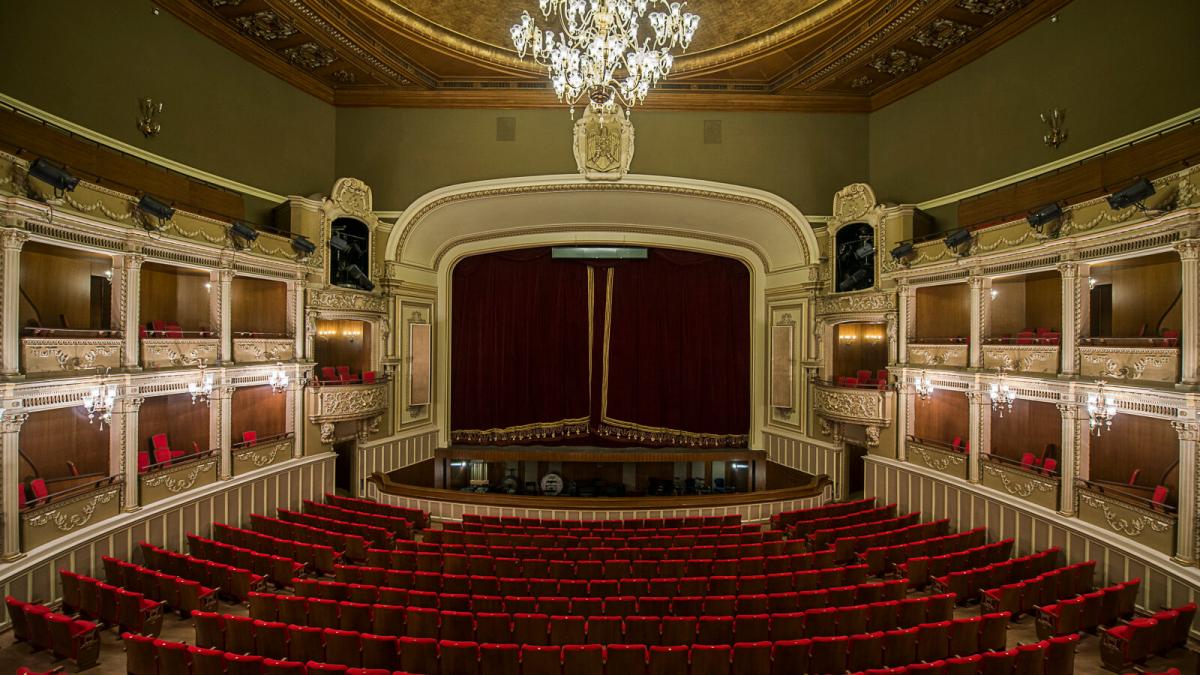 Regal teatral oferit de TNB la Chișinău