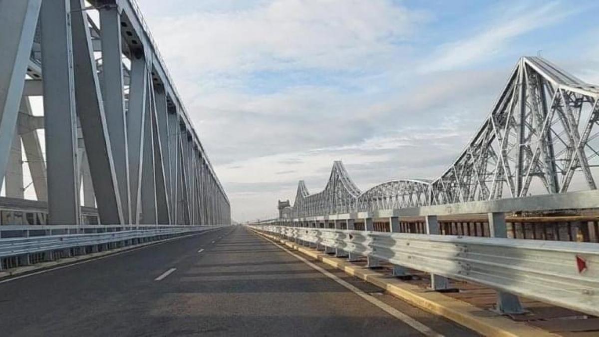 Incident pe Podul Cernavodă de pe Autostrada A2. Traficul se desfășoară dirijat