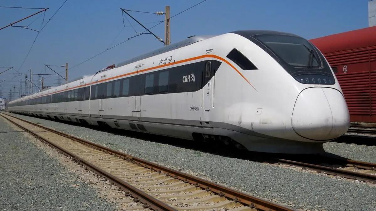 CFR pune pe șine primul tren electric chinezesc de mare viteză