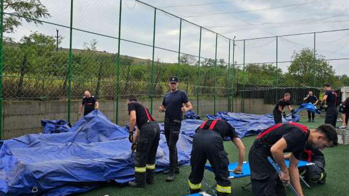tabara sinistrat vaslui galati teren fotbal gura bohotin
