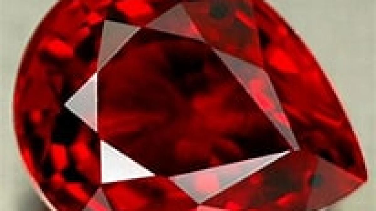 Premieră mondială: rubin de mărime naturală crescut în laborator