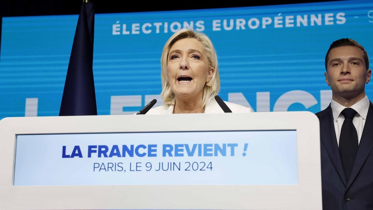 Marine Le Pen, față în față cu un proces crucial: Acuzații de deturnare de fonduri UE