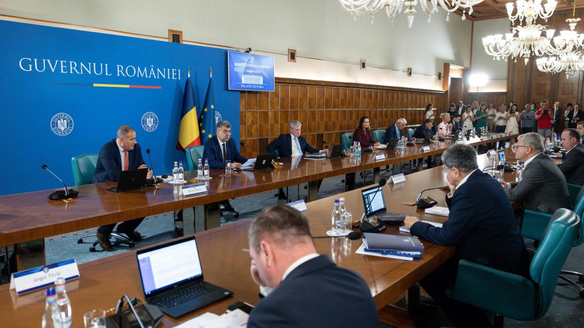 Diplomele pentru absolvenții de studii superioare vor avea cod QR