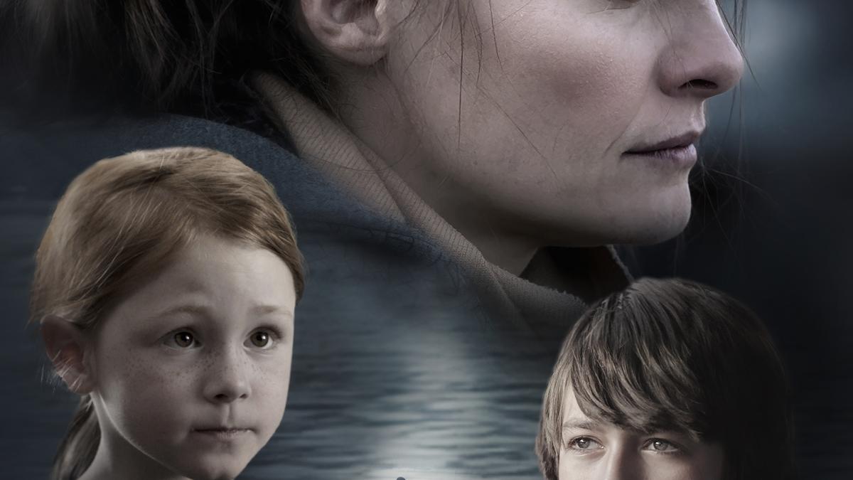 CLARA, filmul despre realitatea copiilor lăsați în urmă de părinții plecați în străinătate, intră în cinematografele din România pe 11 octombrie