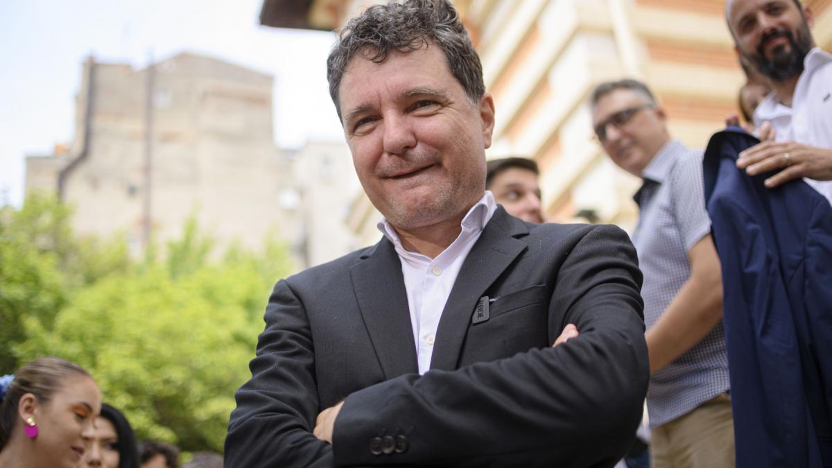 Nicușor Dan: Am semnat contractul pentru reabilitarea a încă 18 km de linii de tramvai
