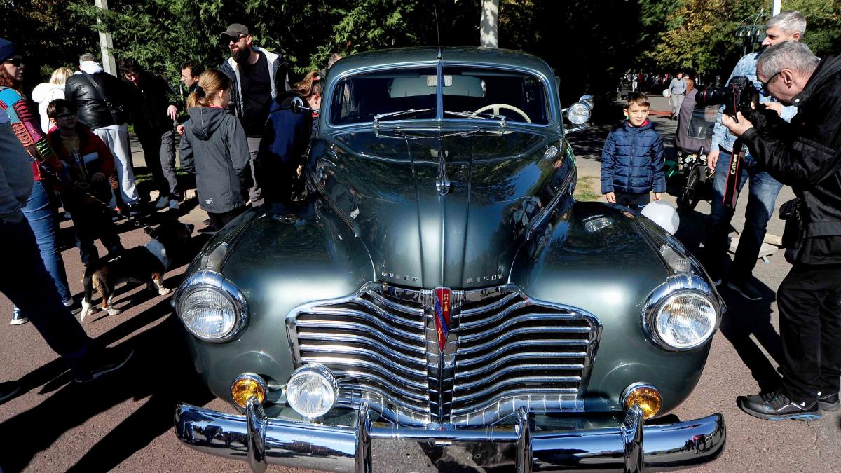„Retro Parada Toamnei 2024.” Cea mai mare expoziție de mașini istorice, în Parcul Lumea Copiilor