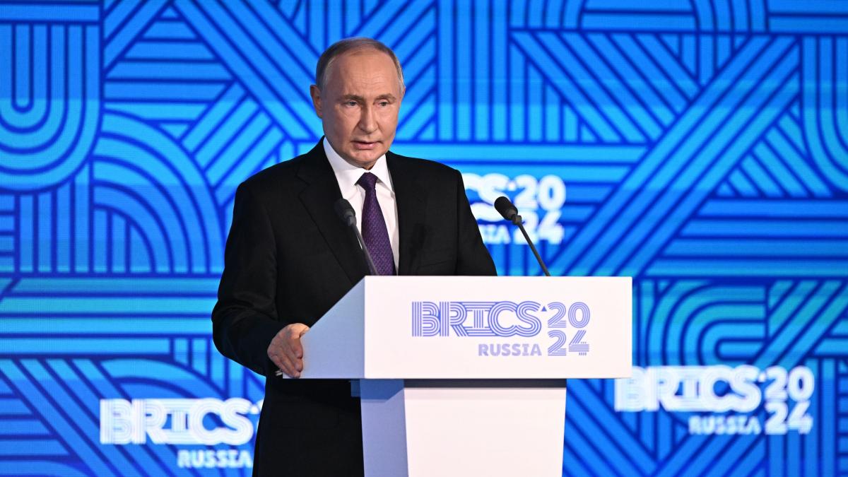 Reuniunea BRICS, un cadou pentru Putin. Demonstrația de forță a Kremlinului