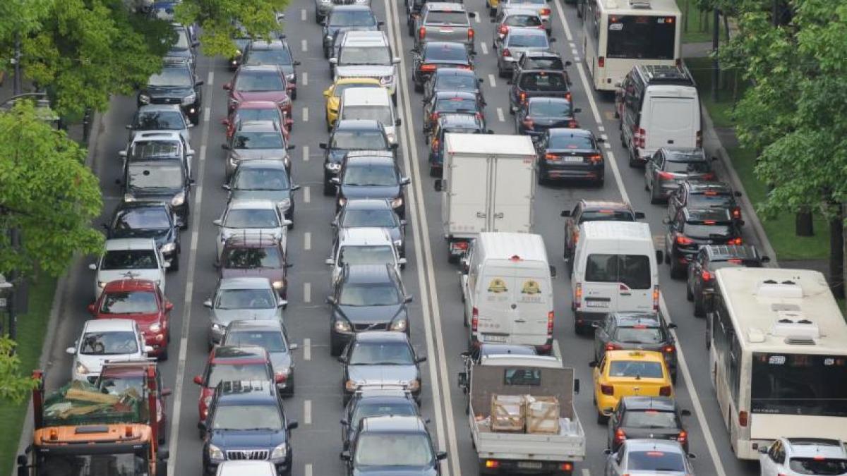 Poluare în Capitală. E probabil ca seara și dimineața concentrațiile de particule să crească semnificativ