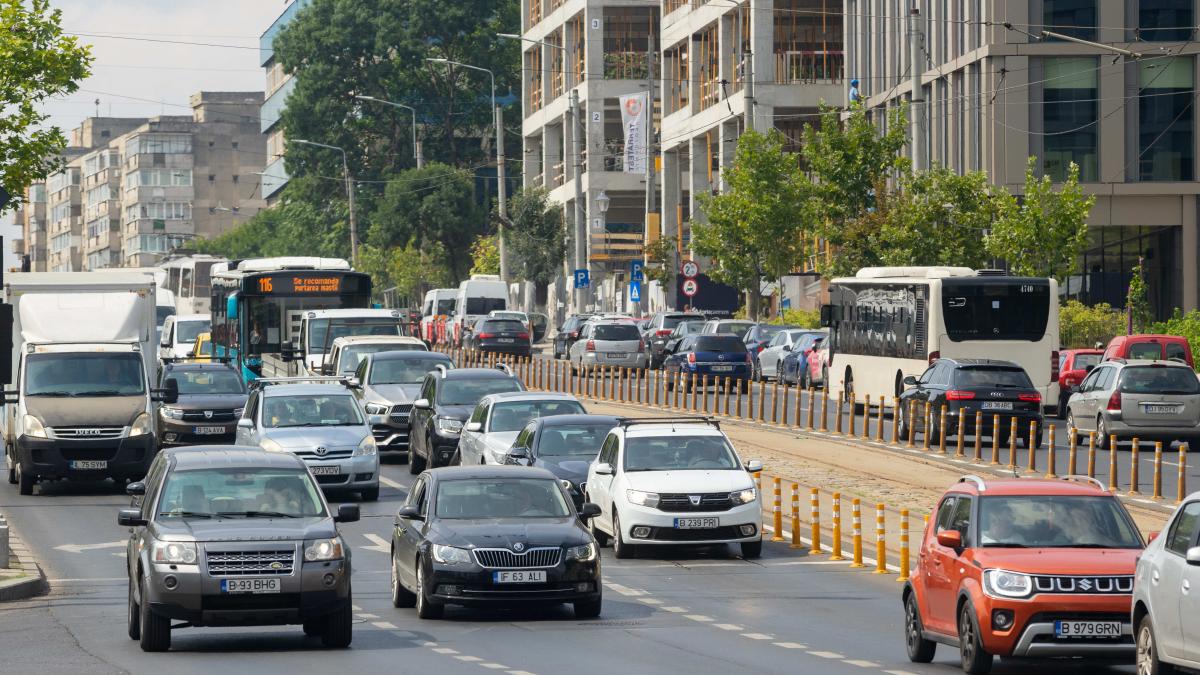 Aplicație MAI. Cum poți să reclami un șofer agresiv în trafic