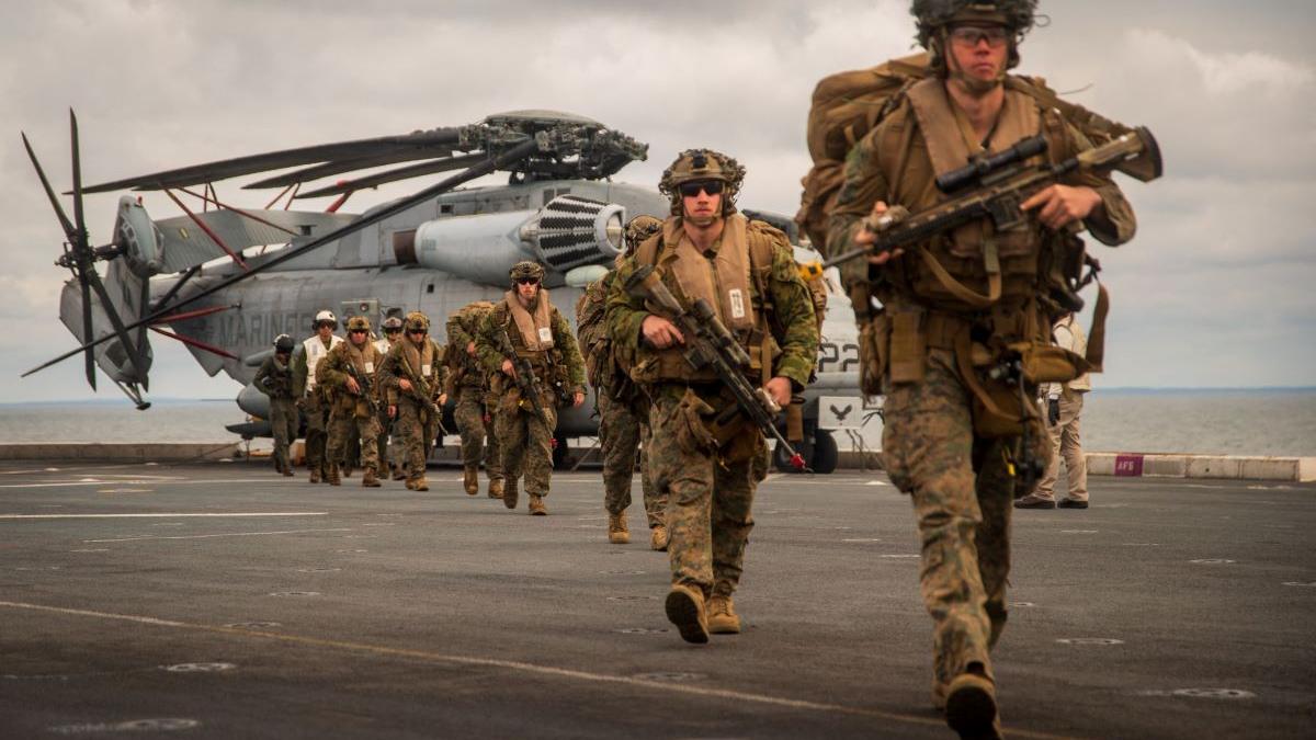 Pentagonul trimite mijloace militare suplimentare în Orientul Mijlociu