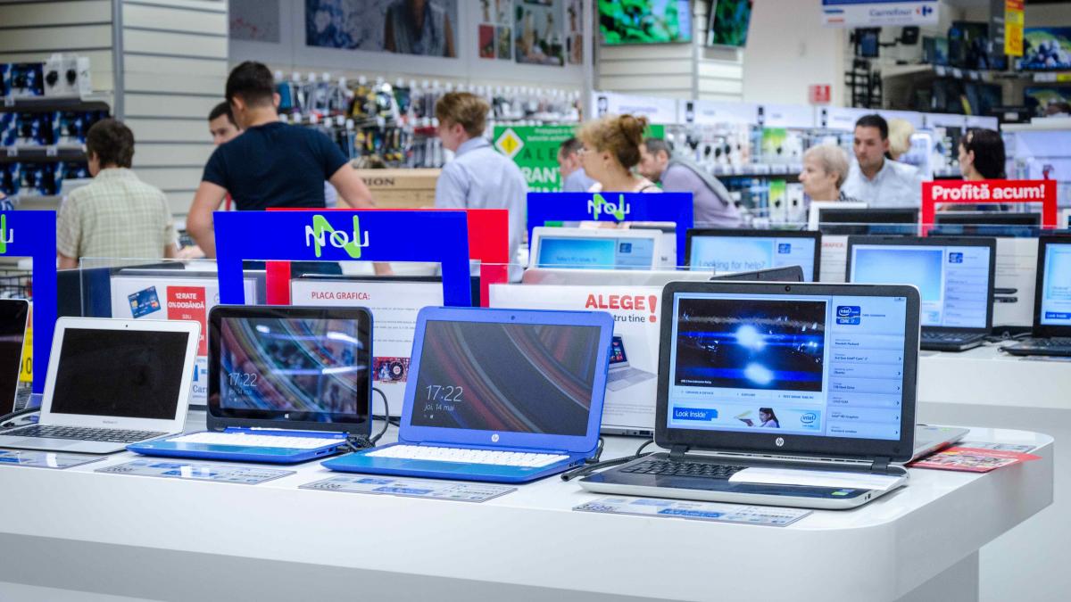 Vine Black Friday. ANCOM avertizează că vor fi livrări întârziate și tentative de fraudă