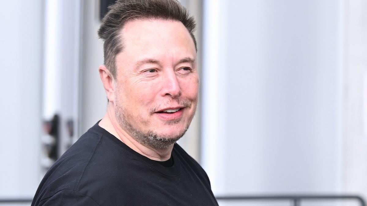 Elon Musk published the first message after Trump's official victory