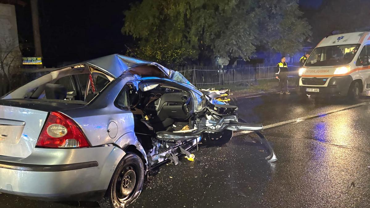 Accident teribil în Giurgiu: O femeie a murit și șase victime au ajuns la spital după ce un microbuz s-a ciocnit cu un autoturism