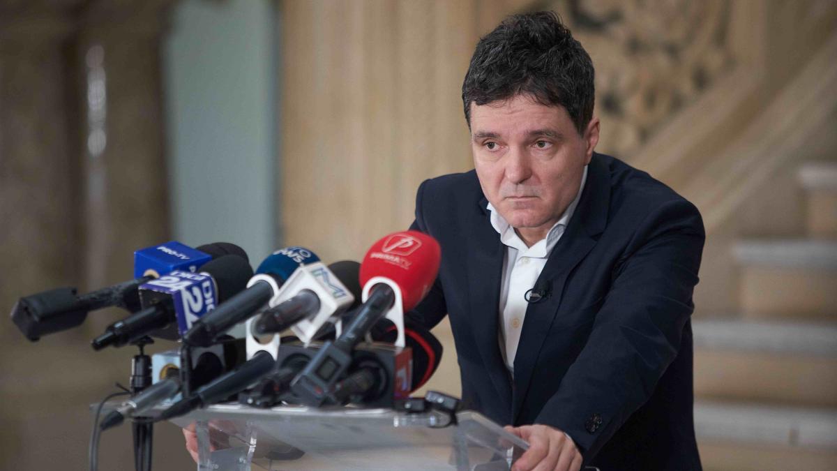 Nicuşor Dan: Peste 2% dintre liceenii din Bucureşti au consumat cocaină şi 0,7% heroină