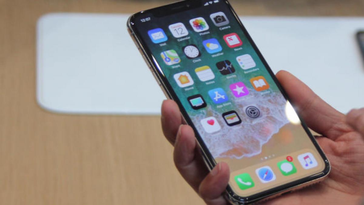 Atenție la SMS-uri. Samsung avertizează  asupra mesajelor de pe iPhone și Android