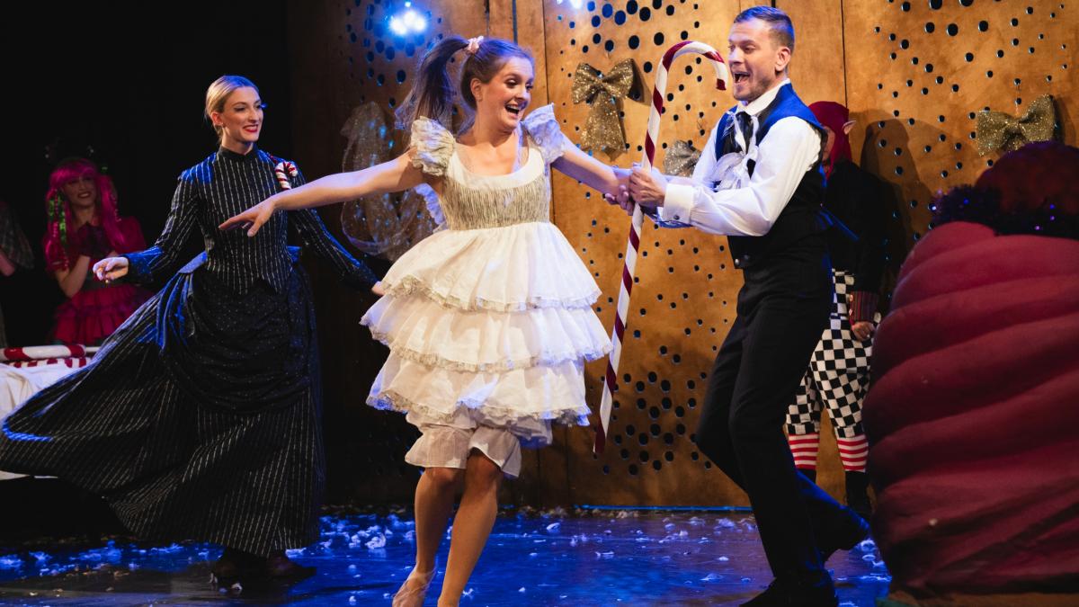 Maya și Elfie - o poveste de Crăciun revine pe 4 decembrie, la Teatrul Bulandra