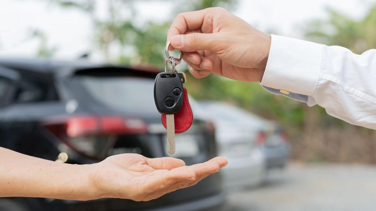 Înmatriculările de autoturisme noi au crescut în primele 11 luni ale anului