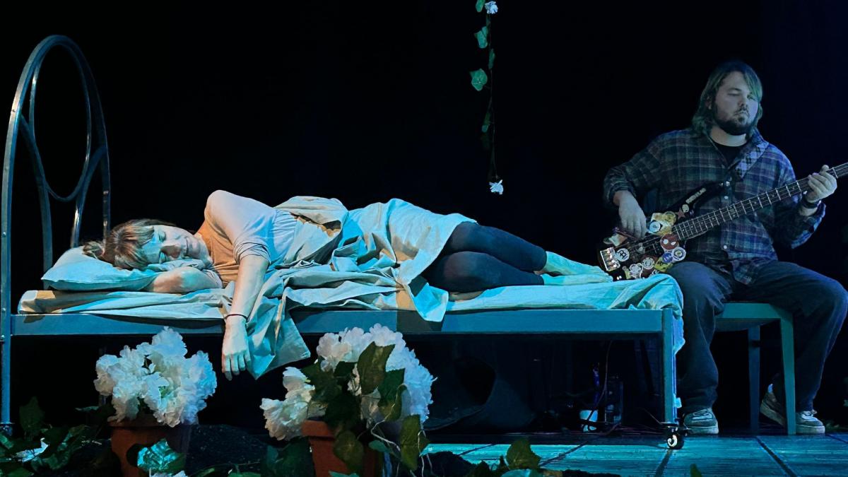 Premiera spectacolului „OFELIA.Afterlife” – o reinterpretare a personajului Ofelia din „Hamlet”