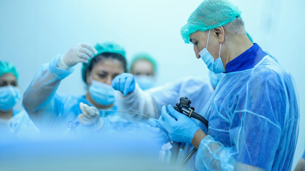 profesionalismul medicilor intalneste inovatia in chirurgie