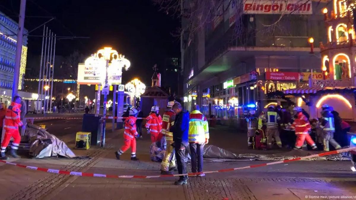 atac targ craciun masina intrat multime morti raniti