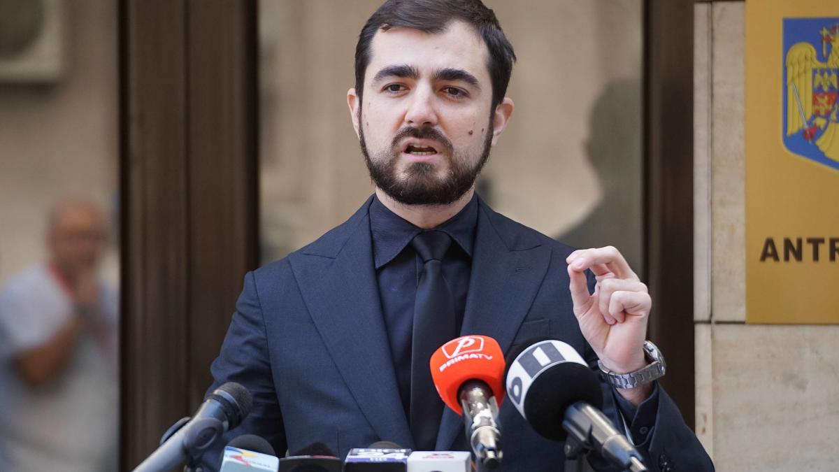 Claudiu Năsui: Cea mai mare bătaie de joc, înființarea unui nou departament pentru „eficiență guvernamentală”