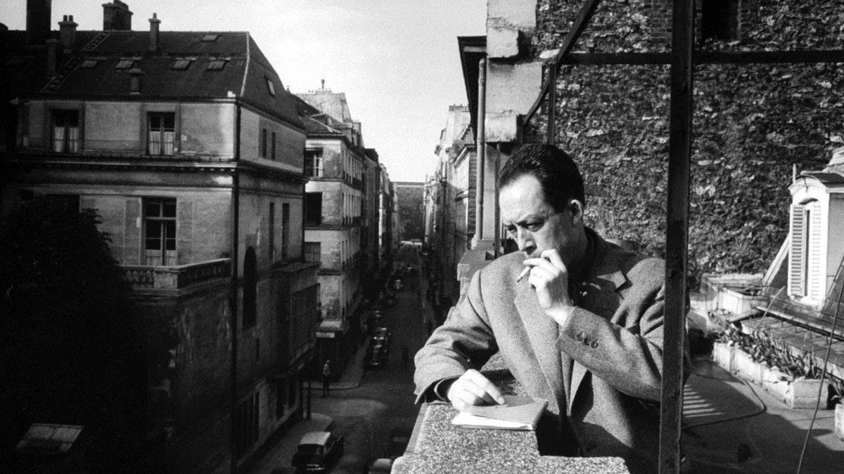 Albert Camus, filosoful-brici spuzit din noroiul Algerului: Oare cum să te comporți când nu crezi nici în Dumnezeu, nici în rațiune?
